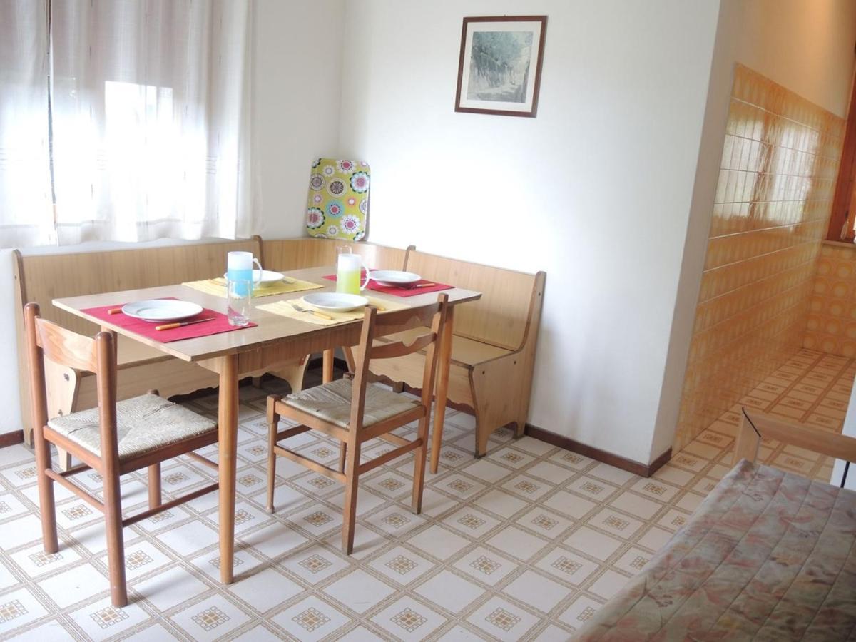 Apartment With Private Garden In - Beahost