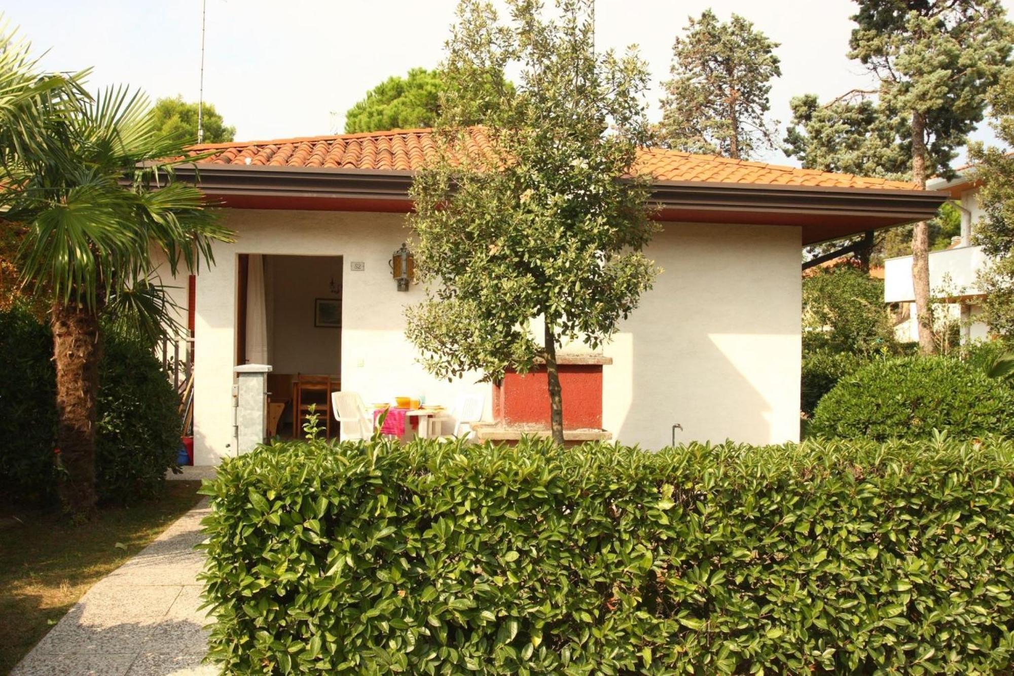 With Private Garden In - Beahost Apartment *